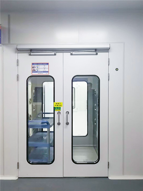 電動平開門機貨淋室